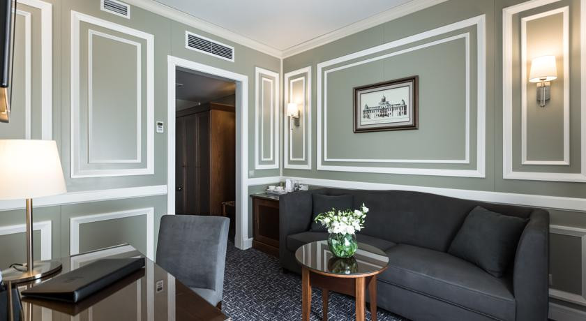 Gostinica Prestizh Grand Otel G Habarovsk Preobrazhenskij Sobor S Zavtrakom 2 Habarovsk Ul Kavkazskaya 20 Sajt Partner