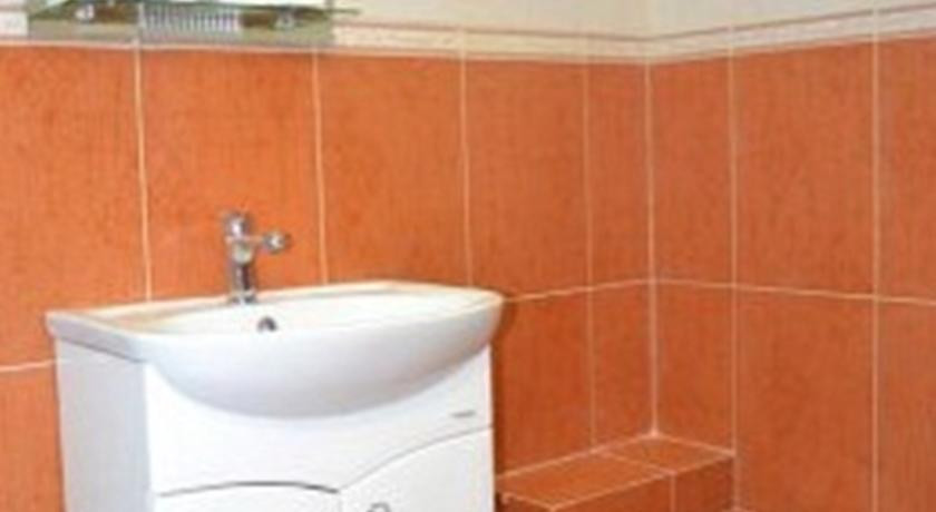 ijul g lobnja teatr kamernaja scena parkovka 19 гостиница июль в лобне телефон