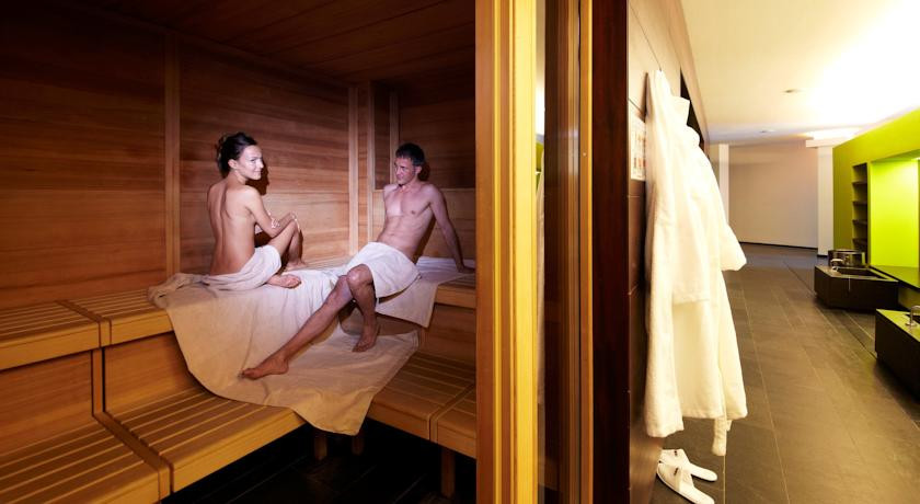Sauna asia therme