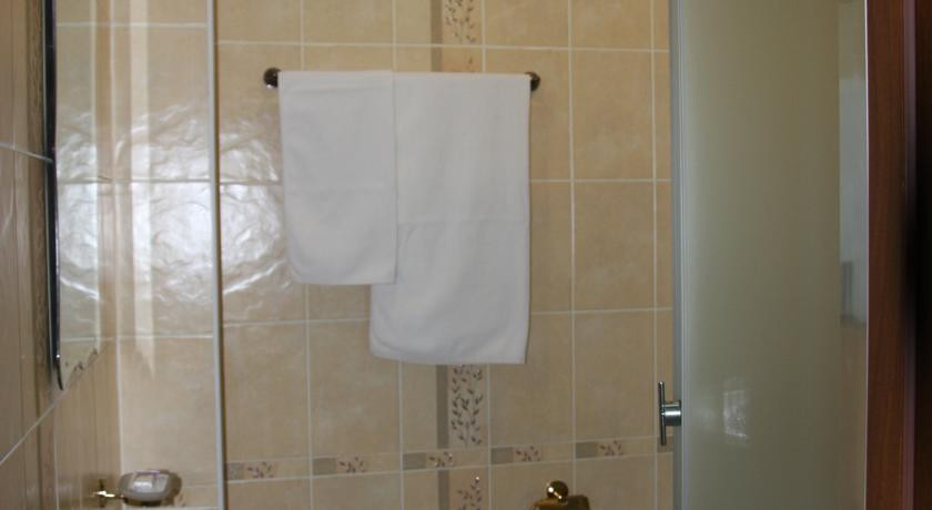 lajner jakutsk reka lena karaoke 15 гостиница лайнер в якутске телефон