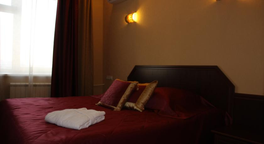 lajner jakutsk reka lena karaoke 17 гостиница лайнер в якутске телефон