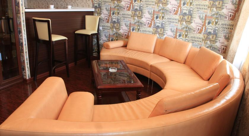 lajner jakutsk reka lena karaoke 20 гостиница лайнер в якутске телефон