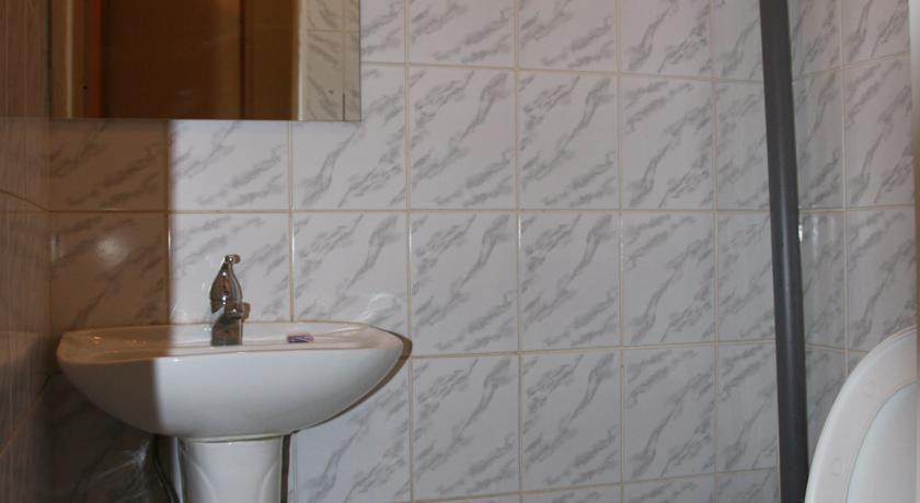 lajner jakutsk reka lena karaoke 23 гостиница лайнер в якутске телефон