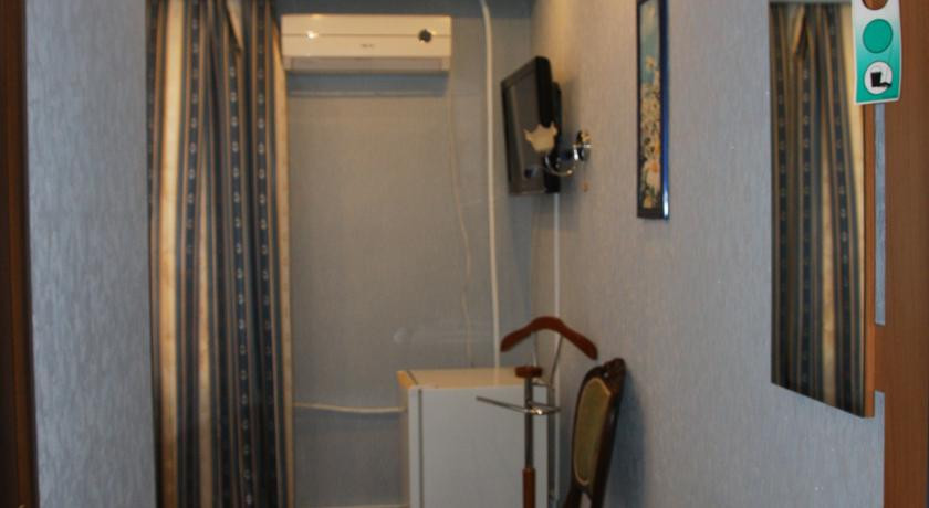 lajner jakutsk reka lena karaoke 28 гостиница лайнер в якутске телефон