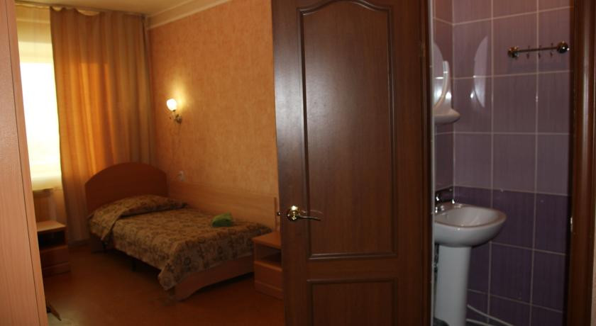 lajner jakutsk reka lena karaoke 9 гостиница лайнер в якутске телефон